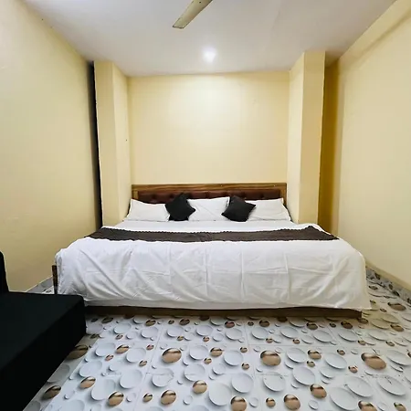 Krishna Villa Varanasi Exterior photo
